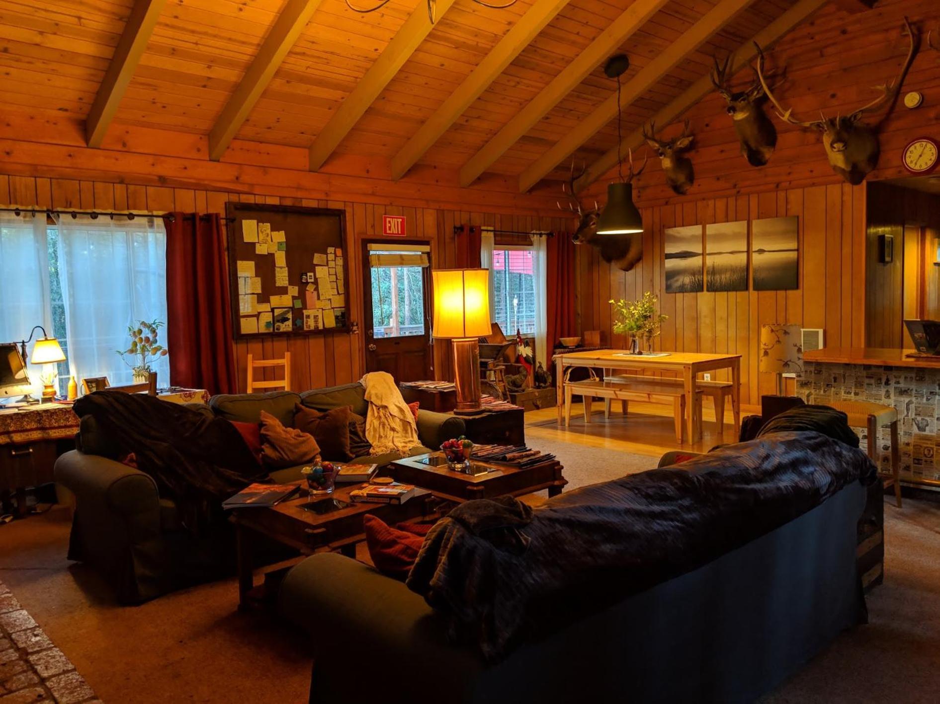 The Red Rooster Lodge Coulterville Buitenkant foto
